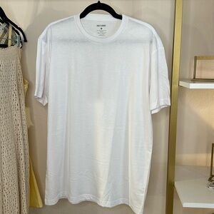 Mens Plain White Tee from True Classic